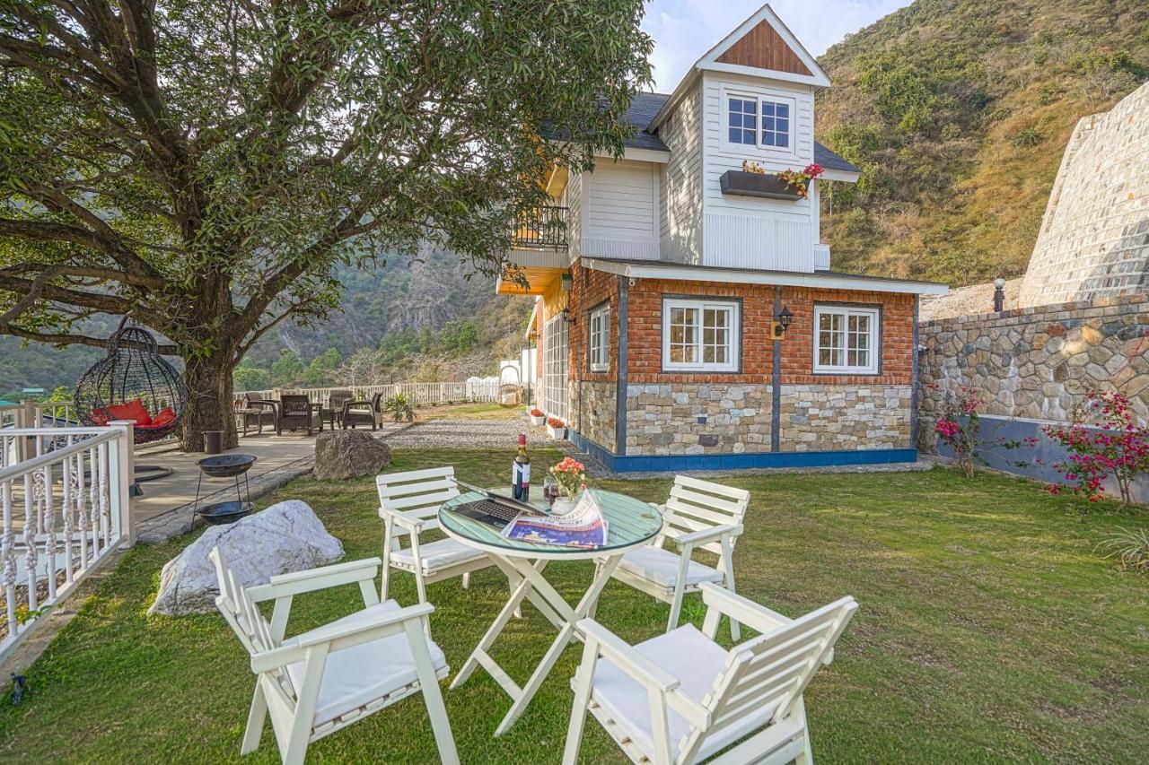 Saffronstays Woodpeckers Villa, Dehradun Rājpur Extérieur photo