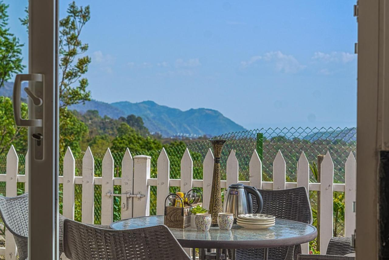 Saffronstays Woodpeckers Villa, Dehradun Rājpur Extérieur photo